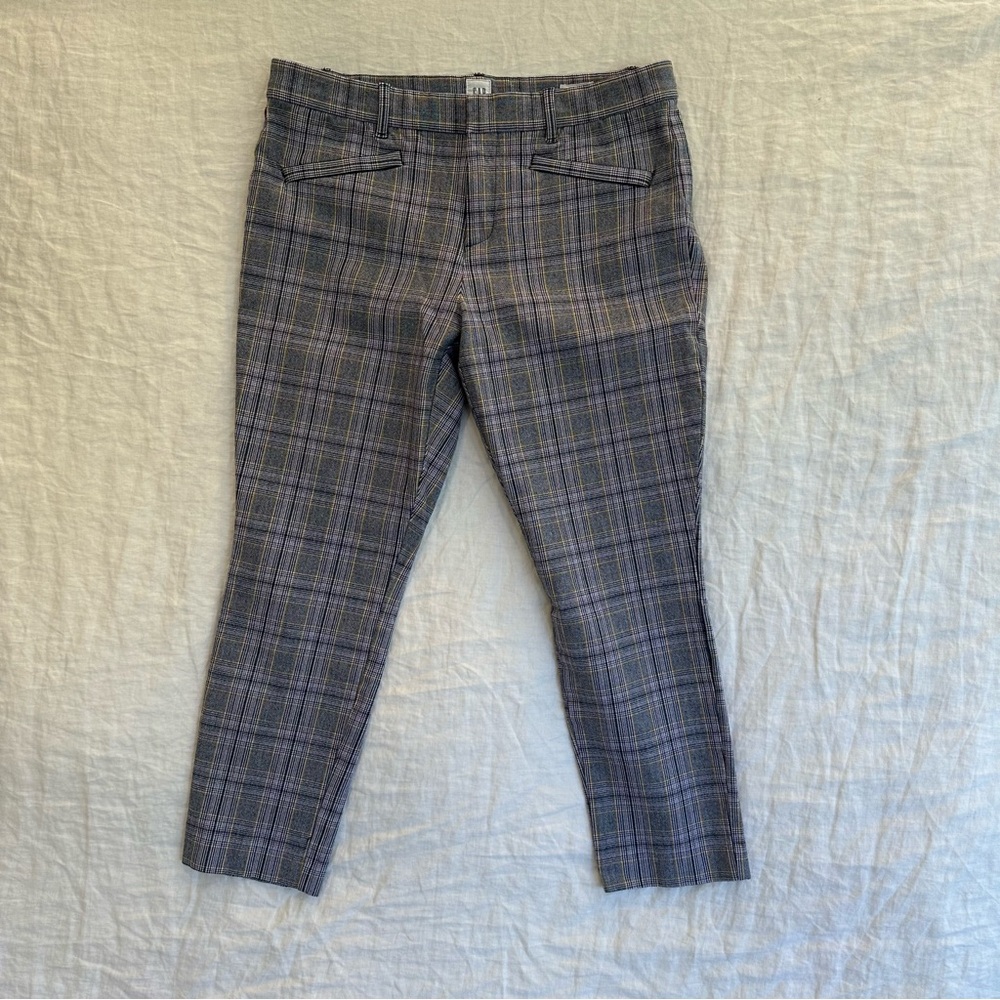 GAP Gray Ankle Length Plaid Pants